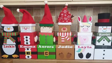 Christmas Boxes Decoration, Christmas Gift Themes, Christmas Wrapping Diy, Christmas Presents For Kids, Gift Box Christmas, Gift Towers, Office Christmas Decorations, Christmas Eve Box, Office Christmas