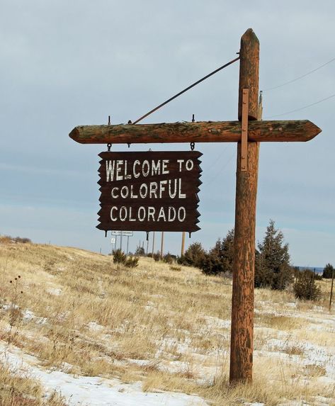 Signage welcoming those traveling from north to Colorado from New Mexico. Photo by: Jeffrey Beall Colorado Cowboy Aesthetic, Welcome To Colorado Sign, Colorado Vision Board, Colorado Mountains Aesthetic, Colorado Lodge, Colorado Sign, Alamosa Colorado, Colorado Aesthetic, Lodge Aesthetic