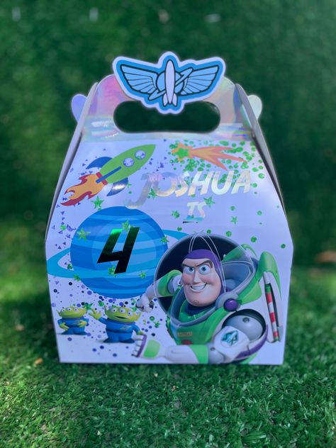 Lightyear Party, It Is A Boy, Buzz Lightyear Party, Party Boxes, Gable Boxes, Box Lunch, Treat Box, Buzz Lightyear, Party In A Box