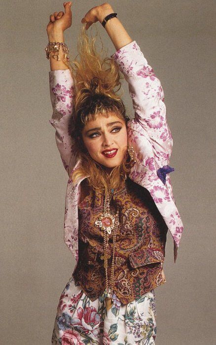 Madonna 80s Fashion, Madonna Fashion, Francesco Scavullo, Divas Pop, Madonna 80s, Madonna Photos, Lady Madonna, 80s Fashion Trends, 90s Fashion Women