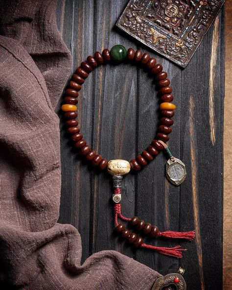 Inspired by the peaceful teachings of Tibetan Buddhism, this special Mala combines traditional palm seeds with the wisdom of the zodiac. Feel the positive vibes, balance your energies, and connect with the universe's cosmic dance. Each bead holds ancient wisdom, guiding you gently on your path to peace and enlightenment. LINK IN BIO #tibetanmala #malabeads #palmseedmala #malajewelry #prayerbeads #tibetanjewelry #tibetanastrology Tibetan Mala, Cosmic Dance, Mala Jewelry, Tibetan Jewelry, Tibetan Buddhism, The Wisdom, Ancient Wisdom, Mala Beads, Tibet