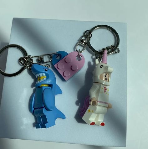 Lego Couple Keychain, Matching Lego Keychain, Matching Keychains Couples, Lego Keychain, Couple Keychains, Matching Couple Gifts, Cool Keychains, Crochet Fairy, Bf Gifts