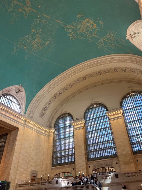 grand central station, ceiling, art, astrology, constellation, zodiac, painting, aesthetic, nyc, new york city, photo idea, post idea Zodiac Painting, Ceiling Stars, Hall Door, Mood Bored, Central New York, Aesthetic Nyc, Ceiling Art, Grand Central Station, Painting Aesthetic