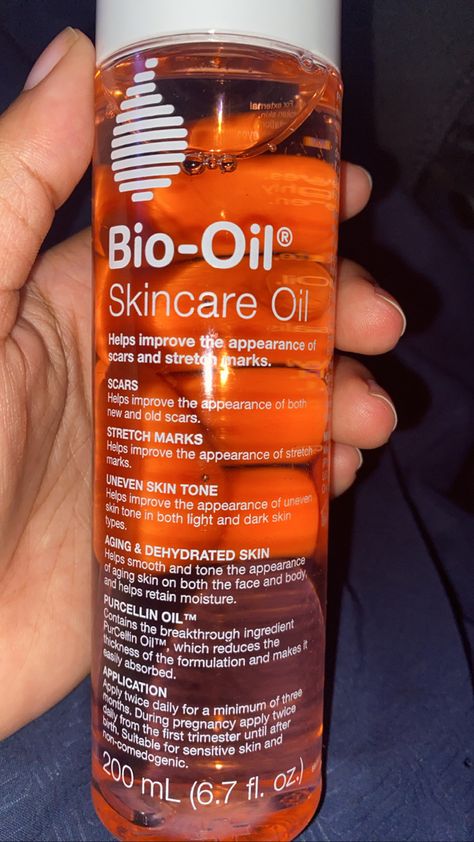 Baddie Products, Bio Oil Uses, Baddie Essentials, Body Care Essentials, Skin Care Oil, Skincare Oil, Clear Skin Care, Men Skin Care Routine, Teen Skincare