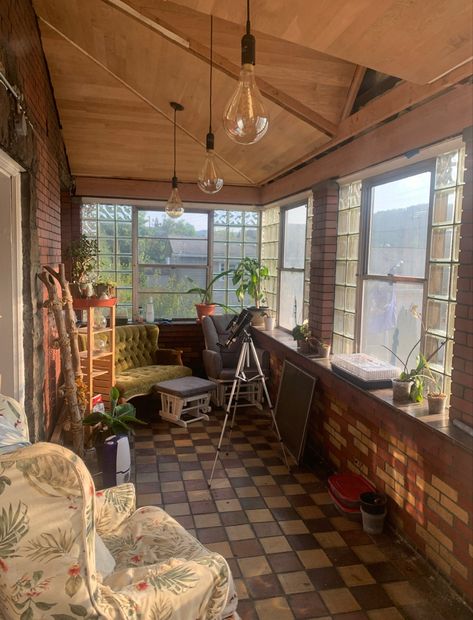 Sunroom Studio, Domestic Bliss, 70s Sunroom, Art Studio Sunroom, Sunny Apartment Aesthetic, Victorian Sunroom Aesthetic, Sunroom Art Studio, Sunroom Band Aesthetic, 80s Sunroom