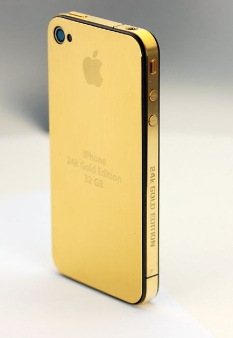 gold iphone I Love Gold, Rose Gold Iphone, Gold Everything, All That Glitters Is Gold, Gold Apple, I Phone, Gold Rush, All That Glitters, Mellow Yellow