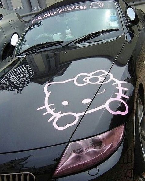 Hello Kitty Tesla, Hello Kitty Car Wrap, Hello Kitty Hellcat, Hello Kitty Motorcycle, 2000s Cars, Pink Mustang, Pink Corvette, Hello Kitty Car, Barbie Car