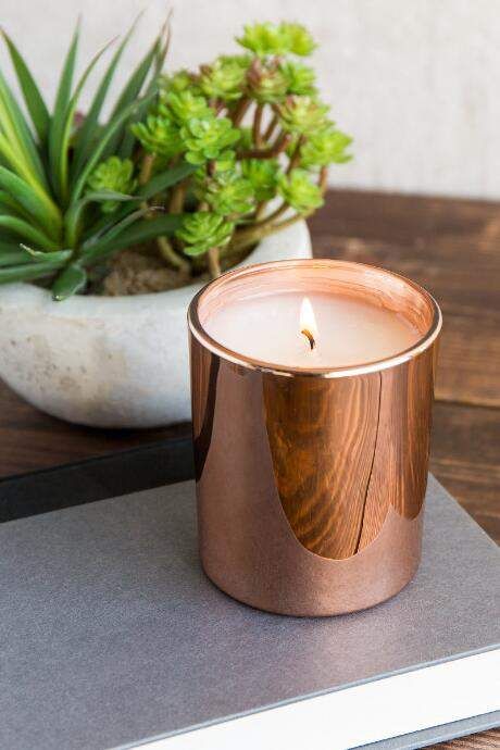 Rose Gold Candle, Candles Ideas, Ruffle Curtains, Copper Candle, Gold Candle, Winter Scents, Packaging Ideas Business, Golden Anniversary, Candle Aesthetic