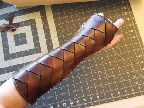 Leather Gauntlet, Leather Bracers, Your Cosplay, Luv U, Cosplay Armor, Larp Costume, Steampunk Cosplay, Leather Armor, Cosplay Tutorial