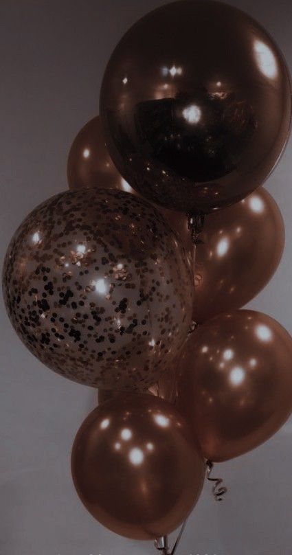 Brown And Gold Birthday Decorations, Brown Party Aesthetic, Brown Balloons Decoration, Brown Birthday Aesthetic, Brown Aesthetic Birthday, Brown Decorations Party, Brown Themed Party, Tini Bit Older Bday Theme Espresso, Brown Birthday Theme