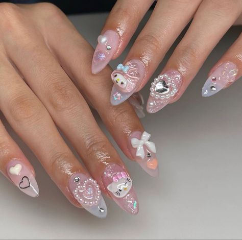 Japanese Almond Nails, Almond Kawaii Nails, Kawaii Nails With Charms, Hello Kitty Nails Almond, Hello Kitty Charm Nails, Pompompurin Nails, Harajuku Nails, Angel Nails, Kitty Nails