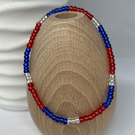 Stretch Beaded Anklet With Red, Blue And Clear Glass Beads Size 8.75” Other Sizes Available Upon Request Summer Essential Complete Your Memorial Day And 4th Of July Outfit With This Super Cute Anklet Also Perfect For Casual Summer Days In Shorts Or With The Cute Business Casual Dress Or Ankle Pant Easy Slip On Design Strong And Durable Stretchy Cord New Handmade In My Atlanta Jewelry Studio Be Sure To Check Size Before Purchasing Please Let Me Know If You Have Any Questions Ready To Ship Note Co Seed Bead Jewelery, Cute Business Casual, Cute Anklets, Business Casual Dress, 4th Of July Outfit, Holiday Beading, Bracelets Handmade Diy, Beaded Anklet, Beads Bracelet Design