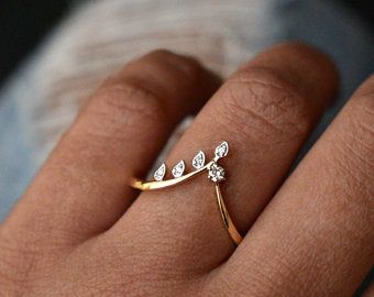 Vanki Designs Jewellery Ring, Vanki Ring Design, Ring Jackets, Vanki Ring, Creative Dress, Solid Gold Wedding Band, Leaf Wedding Band, Push Present, Chevron Wedding