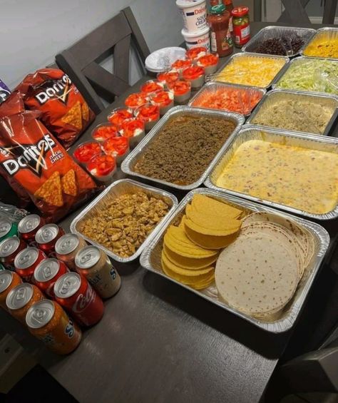 Taco Salad Bar for Taco 🌮 Tuesday Looks delicious 🤤 #tacotuesday #foodie #foodporn #recipe #recipeoftheday #dinnerideas #lunchideas #yummy #doriotos #tacotuesday #fypシ #reels #breakfast #easyrecipes Sweet 16 Food Ideas, Taco Salad Bar, Bachelorette Food, Margarita Night, Bachelorette Party Food, Taco Bar Party, Taco Time, Tequila Margarita, Tacos And Tequila