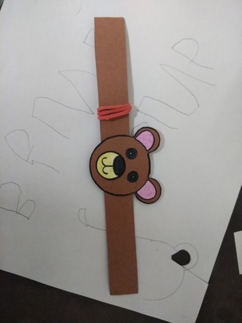 Brown Color Day Preschool, Brown Day Crafts For Kids, Brown Colour Activity For Preschool, Brown Day Celebration In Preschool, Brown Day Decoration Preschool, Brown Day Activities For Kids, Color Brown Activities For Preschool, Kids Bracelets Diy, Opposites Preschool