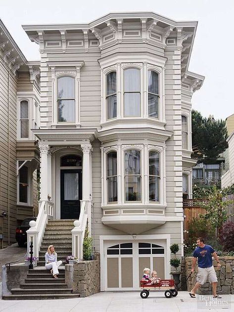 victorian home exterior Victorian Homes Exterior, Victorian Exterior, Victorian Style House, Victorian Style Homes, Home Exterior Makeover, Exterior Makeover, Modern Victorian, Exterior Remodel, House Designs Exterior