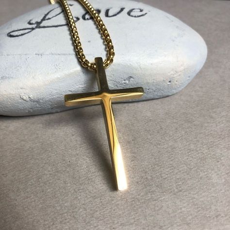 Simple And Sturdy Gold Cross Necklace Box Chain With Lobster Clasp High Quality Stainless Steel That Is Tarnish Resistant. No Fading And Hypoallergenic. Choose Between Medium And Large Cross Pendant. Medium Approximately 1.8” - 1.0” @Chloetina12 Large Approximately A Little Over 2” X A Little Over 1.0” Choose Chain Length Makes A Great Gift! Comes With Jewelry Pouch Stone Rings For Men, Layered Cross Necklace, Wolf Pendant Necklace, Skull Pendant Necklace, Compass Pendant, Dragon Necklace, Star Pendant Necklace, Gold Cross Necklace, Mens Leather Bracelet