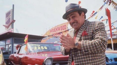 10 Things I Learned from Car Salesmen Mr Wormwood, Chevrolet Dealership, Car Salesman, Cuyahoga Falls, Danny Devito, Unique Business Cards, Car Ads, All Cars, Car Buying