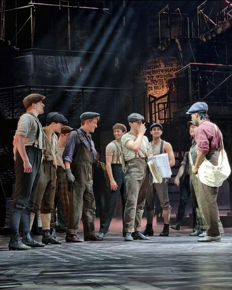 Newsies Uk, Paper Boy, Long Books, Newsies, Broadway Musicals, Theatre Kid, Reference Poses, Musical Movies, Photo Archive