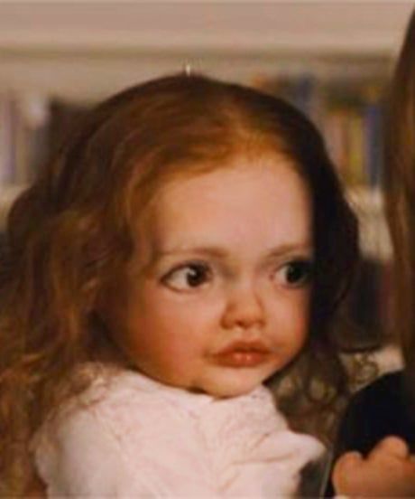 Twilight Renesmee, Robert Pattinson And Kristen, Twilight Movie, Robert Pattinson, Baby Doll, To Play