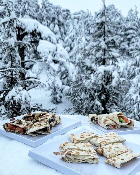 😎 What's Up Lebanon 😎 on Instagram: “The breakfast of true Lebanese champions on a true Lebanese winter morning in the Cedars of Lebanon!!! ❄🌲🌨🧀🍃🏔❤🌲❤🏔🍃🧀🌨🌲❄ Location:…” Lebanon Winter, Cedars Of Lebanon, Winter Morning, Winter Mornings, The Breakfast, Where The Heart Is, Winter Snow, Lebanon, On Instagram