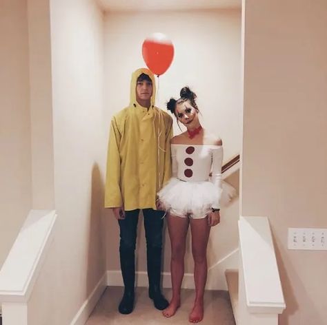 It Couples Costume Clown, Penny Wise Couple Costume, Penny Wise And Georgie Costume Couple, It And Georgie Costume, Penny Wise And Georgie, It And Georgie Costume Couple, Georgie It Costume, Penny Wise And Georgie Costume, Penny Wise Costume Women