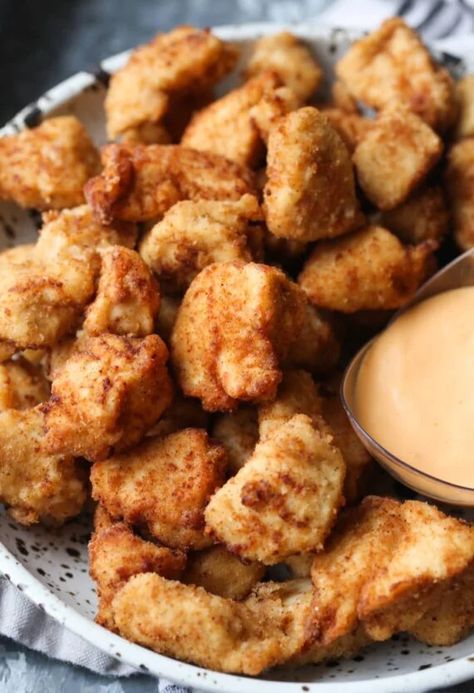 Homemade Chicken Nuggets are flavor packed and delicious. Just like Chick Fil A, with juicy chicken and a crispy coating. You can fry or bake these! #cookiesandcups #chickennuggets #homemadechickennuggets #chickfila #chickfilacopycat #chickenrecipe #friedchicken Chick Fil A Recipe Copycat, Chick Fil A Nuggets, Fried Chicken Nuggets, Dipping Sauces For Chicken, Homemade Chicken Nuggets, Chicken Nugget Recipes, Chicken Chunks, Nuggets Recipe, Chicken Bites