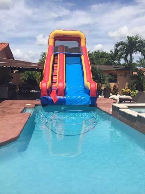 House Pool Party, Mind Gym, Pool Party Ideas, Pool Party Games, Miami Party, Pool Party Kids, House Pool, Pool Party Decorations, Pool Birthday