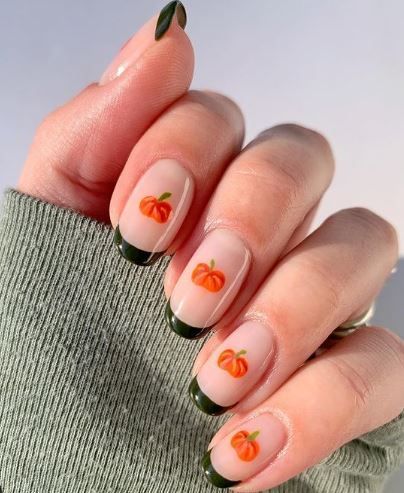 Pumpkin Nail Designs, Pumpkin Nail, Vampire Nails, Pumpkin Nail Art, Nail Art Halloween, Holloween Nails, Kutek Disney, Brown Nails Design, Halloween Acrylic