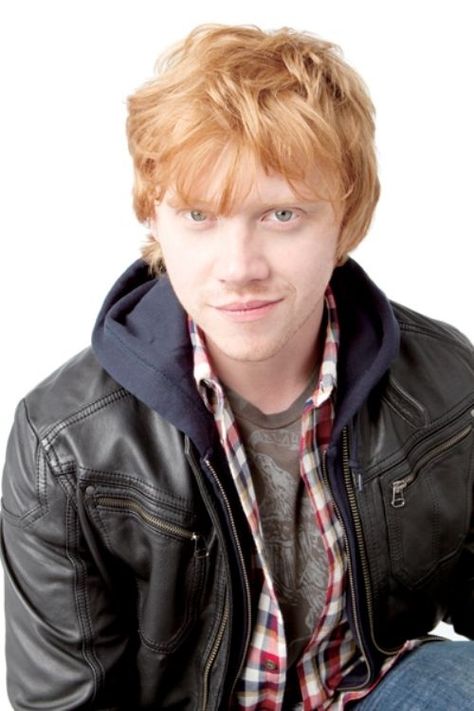 Actors who could play the next Doctor. It's a pretty nice list :) Rupert Grint Ron Weasley, Glume Harry Potter, Ronald Weasley, Harry Potter Ron, Images Harry Potter, Rupert Grint, Harry Potter Actors, Harry Potter Film, Alan Rickman