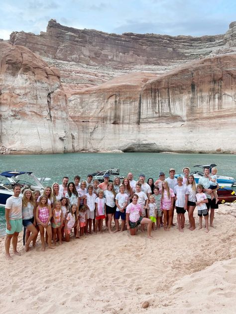 Food For Lake Trip, Lake Powell Food Ideas, Lake Powell Packing List, Lake Powell Houseboat Packing List, Under Canvas Lake Powell, Lake Powell Camping, Lake Powell Houseboat, Ocean Lakes Family Campground, Games To Play With Kids