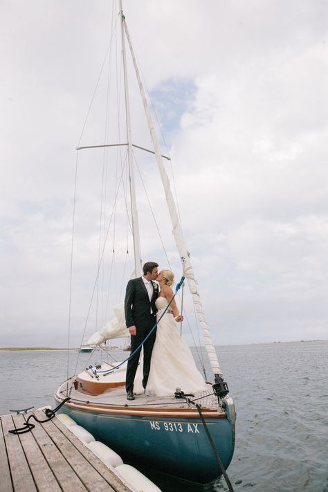 Chatham Bars Inn Wedding from Michael Barnholdt Photography  Read more - http://www.stylemepretty.com/massachusetts-weddings/2013/07/19/chatham-bars-inn-wedding-from-michael-barnholdt-photography/ Chatham Bars Inn Wedding, Sailboat Wedding, Nautical Wedding Inspiration, Chatham Bars Inn, Nantucket Wedding, Wedding Venue Los Angeles, Yacht Wedding, Boat Wedding, Low Cost Wedding