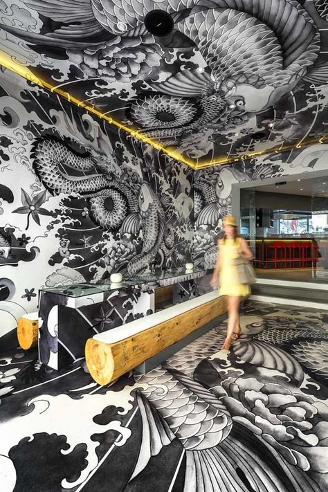 vincent-coste-japanese-restaurant-koi-yakuza-tattoo-interiors-aix-en-provence-france-designboom-02 Tattoo Shop Interior, Tattoo Shop Decor, Tattoo Studio Interior, Family First Tattoo, Japanese Restaurant Design, Studio Interior, Japanese Restaurant, Restaurant Interior, Quito