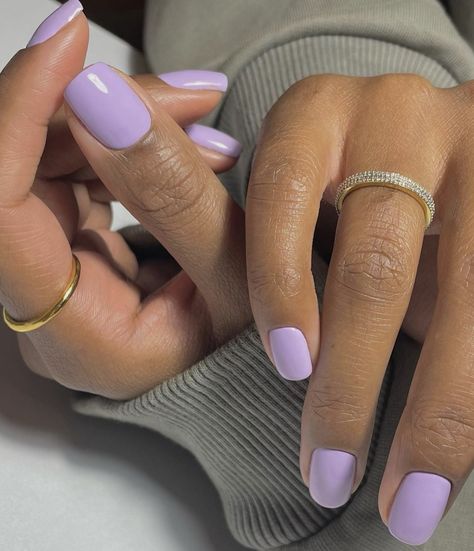 These 8 Nail Colours Will Be Everywhere in 2023 | Who What Wear Fall Toe Nails, Shellac Nail Colors, Violet Nails, Spring Nail Polish, Lilac Nails, Toe Nail Color, Lavender Nails, Shine Nails, Spring Nail Colors