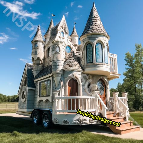 Disney Tiny House, Castle Tiny House, Tiny Castle House, Mini Castle House, Small Castle House Plans, Small Castle House, Fantasy Dwellings, Dream Architecture, Mini Castle