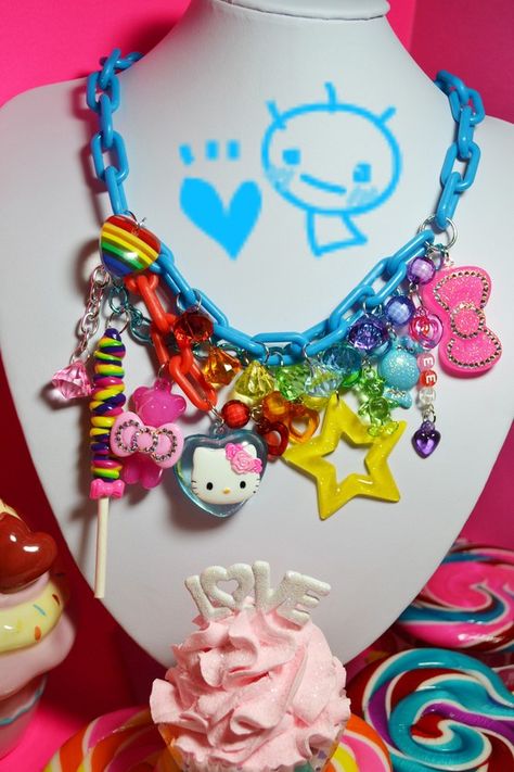 clay Decora Necklace, Decora Fashion, Rainbow Lollipop, Harajuku Decora, Chunky Accessories, Rainbow Lollipops, Kawaii Necklace, Hello Kitty Jewelry, Sweet Necklace