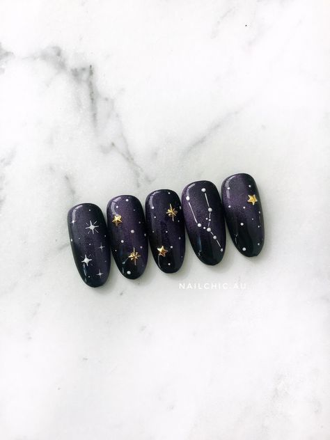 Galaxy Nails Art, Taurus Constellation Nails, Galaxy Nails Acrylic, Astronomy Nails, Space Nails Galaxy, Astrology Nail Art, Taurus Nails Designs, Horoscope Nails, Horoscope Nail Art