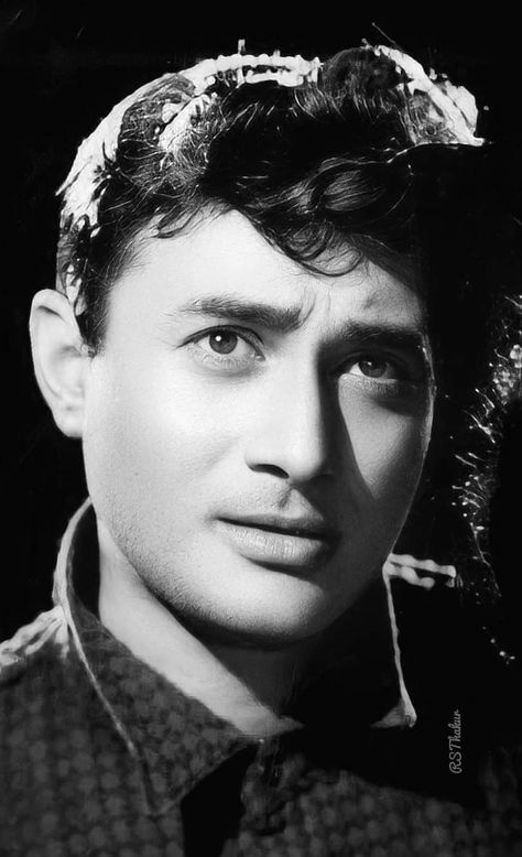 Dev Anand Aesthetic, Sketches Reference, Beautiful Landscape Pictures, Dev Anand, Bollywood Aesthetic, 90s Bollywood Aesthetic, Portrait Reference, Indian Movie, 007 James Bond