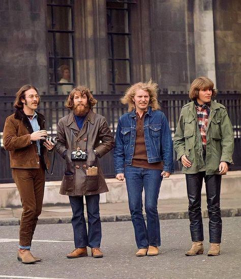 Fortunate Son, John Fogerty, Stop The Rain, Rock And Roll Fashion, Creedence Clearwater Revival, 70s Outfits, Oldies Music, British Rock, Rock Outfits