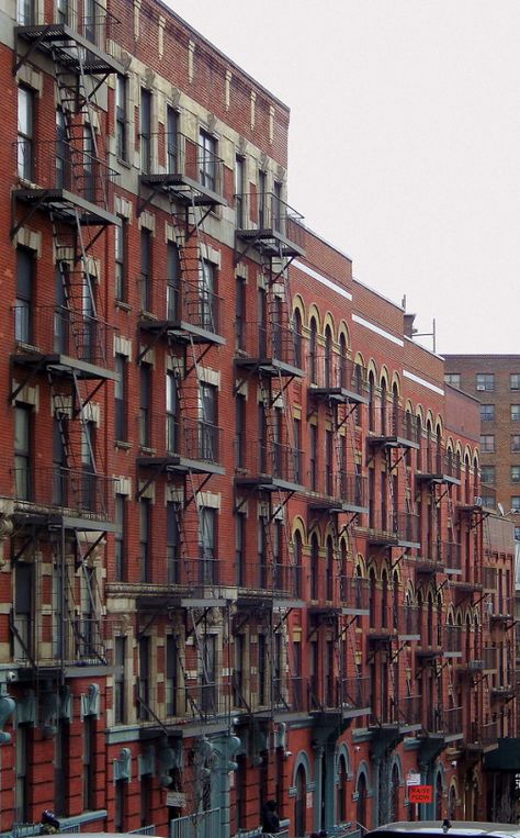 East Harlem, Manhattan Harlem Nyc, Spanish Harlem, Welcome To New York, East Harlem, Harlem New York, New York Architecture, Manhattan Ny, Fire Escape, My Kind Of Town