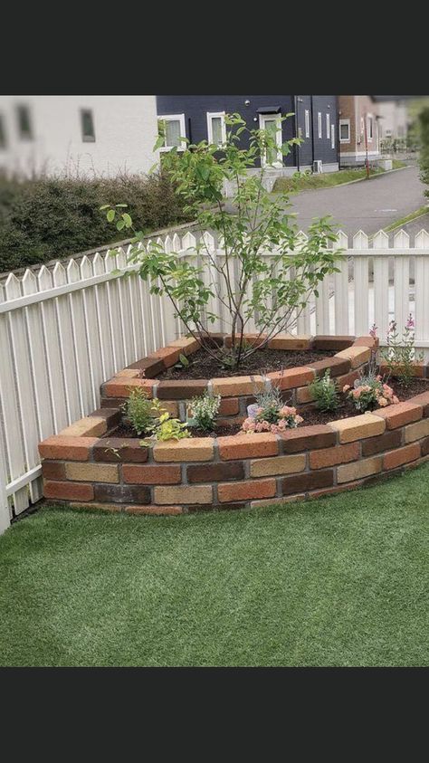 Garden Landscaping Diy, Yard Garden Design, Small Front Yard Landscaping, Front Yard Garden Design, Front Yard Landscaping Plans, Garden Vegetables, Back Yard Ideas, Diy Backyard Landscaping, Have Inspiration