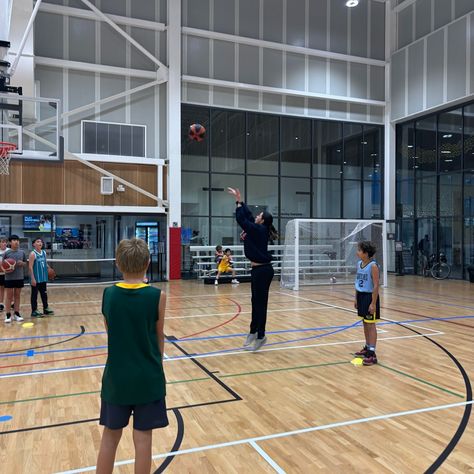 Thursday night lights with Coach @bethanialara29! 🌟✨ Pushing ourselves and putting in the work. 💪🏀 💫 FOLLOW @proball_basketball for more mental basketball growth tips, shooting and handles drills, advise, and making your time scrolling worth it! 💫 🇺🇸 ProBall USA TOURS AVAILABLE NOW, check link in bio for more info 👀 And don't forget about the gift of ProBall! Elevate your game with elite EVERYDAY training at ProBall Academy. ⏳Secure your spot before prices rise. 🔒 Act fast - Drop a "ProBal... Coaching Basketball, Musical Characters, Christian Vision Board, Basketball Coach, Growth Tips, Thursday Night, High School Musical, 2025 Vision, Night Lights