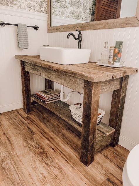 Vanity Side Table, Small Rustic Bathroom Ideas, Small Rustic Bathroom, Farmhouse Vanity, Rustic Vanity, Diy Bathroom Vanity, Rustic Bathroom Vanities, Wood Bathroom Vanity, Rustic Bathroom Designs