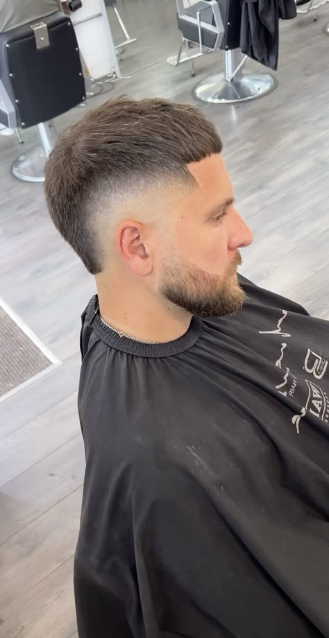 Burst Fade Boys Haircut, Mullet Hairstyle Men Short, High Burst Fade Haircut, Australian Mullet Men, Taper Fade Mullet Straight Hair, Burst Fade Buzz Cut, Duck Tail Haircut, High Burst Fade, Short Mullet Mens