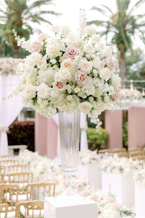 Tea Garden Wedding, White Wedding Flowers Centerpieces, Wedding Cermony, Wedding Columns, St Pete Wedding, Wedding Vase Centerpieces, Pink And White Weddings, White Centerpiece, Peonies And Hydrangeas