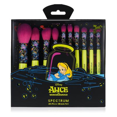 Alice In Wonderland Makeup, Spectrum Collections, Wonderland Makeup, Vegan Makeup Brushes, Complete Makeup, Colour Story, Magical Makeup, Disney Makeup, How To Clean Makeup Brushes