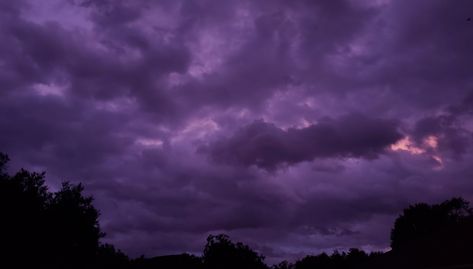 Nature, Sunset Goodbye, Purple Discord Banner, Purple Aesthetics, Sunset Purple, Gorgeous Images, Aesthetic Moon, Purple Vibe, Aesthetic Pretty