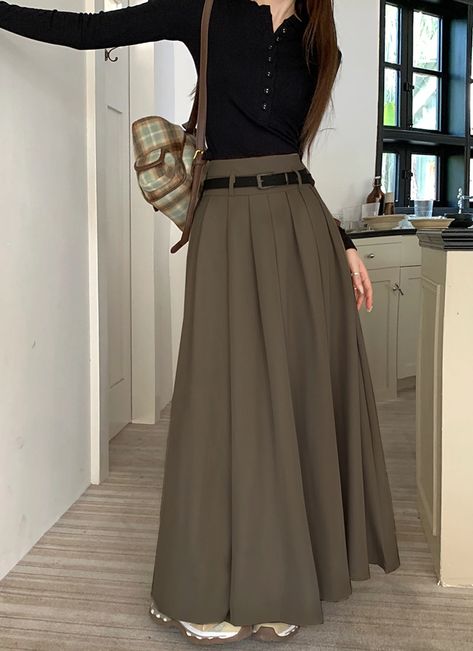 Bjux - High-Waisted A-Line Pleated Skirt with Wide Hem and Flowy Design, Includes Waist Belt A Line Skirt Outfits, Long A Line Skirt, Belt Skirt, Long Skirt Fashion, Skirt Elegant, Long Skirt Outfits, Flowy Design, Pleated Long Skirt, Dress Women Elegant