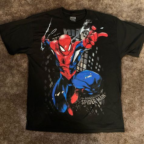 Used Spider-Man T-Shirt Mens Xl Used Item But In Great Condition Over All. Graphic Print Is In Excellent Condition. No Holes,Stains, Fading Or Pilling. A Quick Wash Will Have This Shirt Looking Brand New!! Please Examine Pictures Carefully. Item Is At Least 10 Years Old And Is A Rare T-Shirt!!! Spiderman Shirt, Marvel Shirt, Man Thing Marvel, Men's Graphic T Shirt, Superhero Comic, Marvel Spiderman, Dream Clothes, Black T Shirt, Graphic Shirts