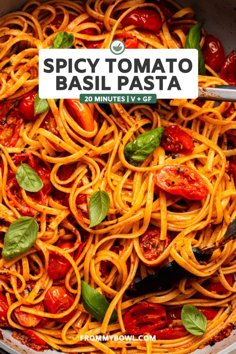 Spicy Tomato Basil Pasta, Hearty Pasta Recipes, Basil Pasta Recipes, Tomato Mozzarella Basil, Quick Easy Lunch, Mozzarella Pasta, Tomato Basil Pasta, Basil Pasta, Baked Tomatoes